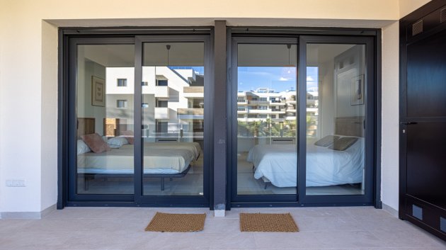 Reventa - Apartamentos -
Orihuela Costa - Los Altos