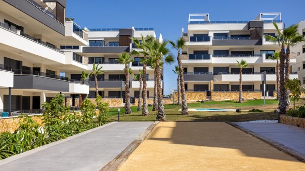 Reventa - Apartamentos -
Orihuela Costa - Los Altos
