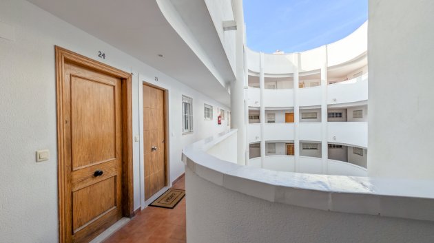 Reventa - Apartamentos -
Torrevieja - El Acequión - Los Náufragos
