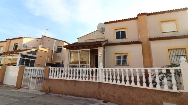 Reventa - Chalets -
Algorfa - Montebello