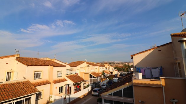 Reventa - Chalets -
Algorfa - Montebello