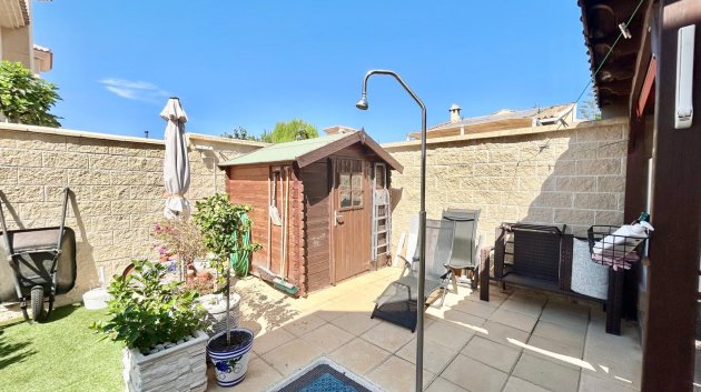 Revente - Villa -
Torrevieja - La Siesta