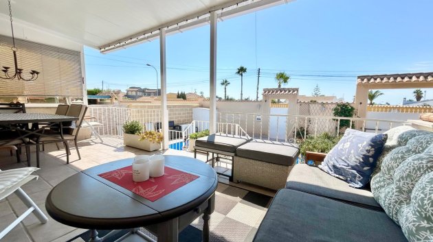 Revente - Villa -
Torrevieja - La Siesta