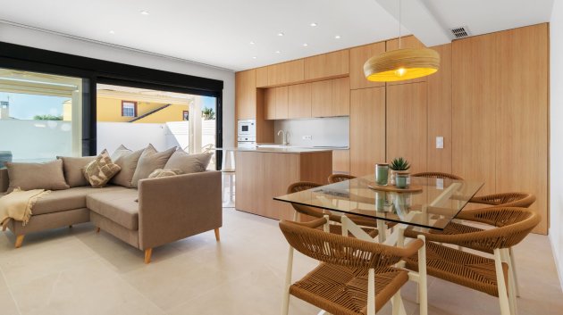 Reventa - Chalets -
Torrevieja - El Chaparral