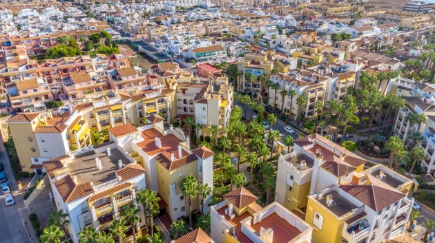 Reventa - Apartamentos -
Torrevieja - Playa del Cura