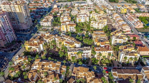 Reventa - Apartamentos -
Torrevieja - Playa del Cura