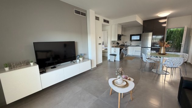 Reventa - Apartamentos -
Pilar de La Horadada - Pilar de La Horadada - Town