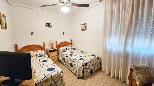 Reventa - Chalets -
Los Alcazares