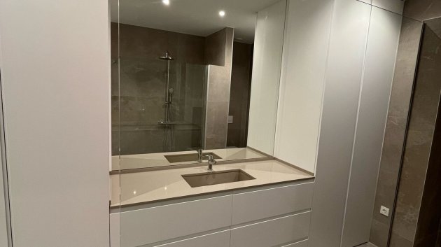 Obra nueva - Chalets -
La Romana