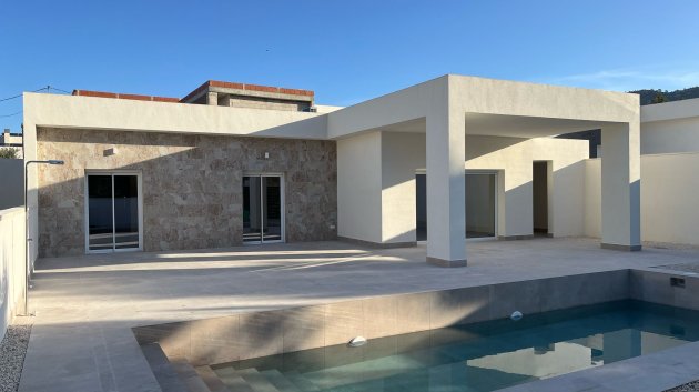 Obra nueva - Chalets -
La Romana