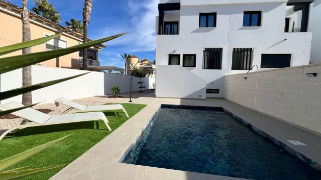 New Build - Villa -
Benferri