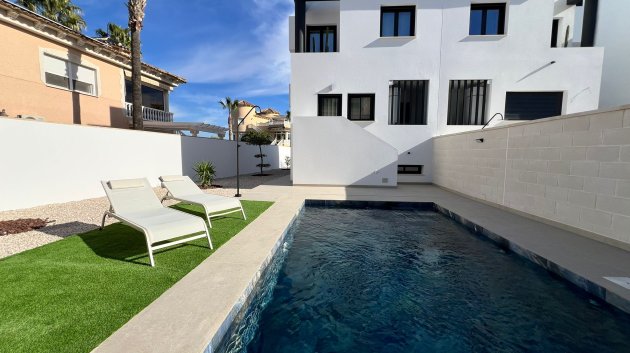 New Build - Villa -
Benferri