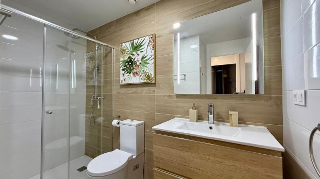 Resale - Apartments -
Villamartín