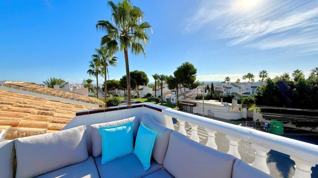 Resale - Villa -
Villamartín