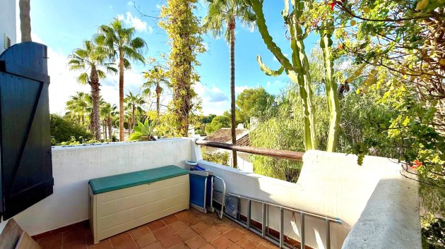 Resale - Villa -
Villamartín