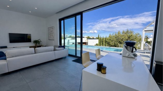 Revente - Villa -
Las Colinas Golf Resort - Las Colinas golf