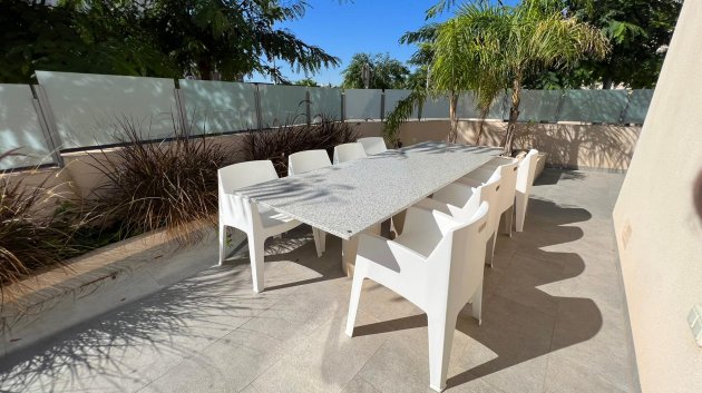 Revente - Villa -
Mil Palmeras - Costa Blanca