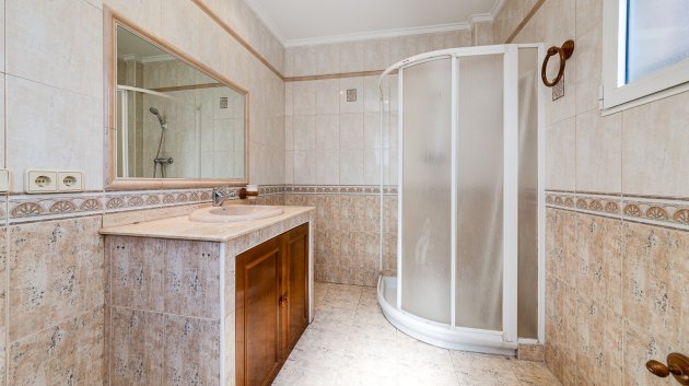 Revente - Villa -
Torrevieja - La Mata