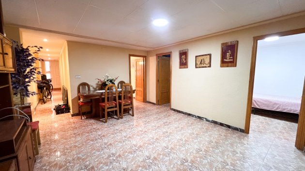 Resale - Apartments -
Guardamar del Segura