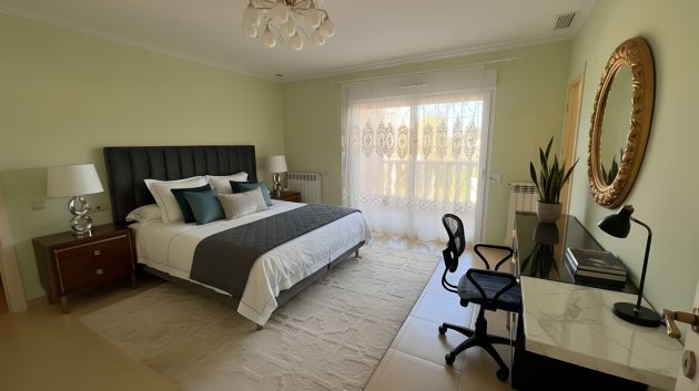 Resale - Villa -
Orihuela Costa