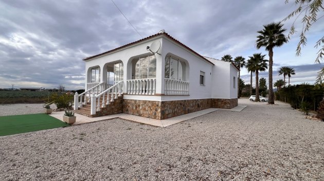 Resale - Villa -
Dolores