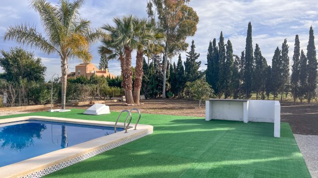 Resale - Villa -
Dolores