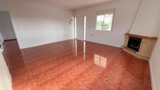 Resale - Villa -
Dolores