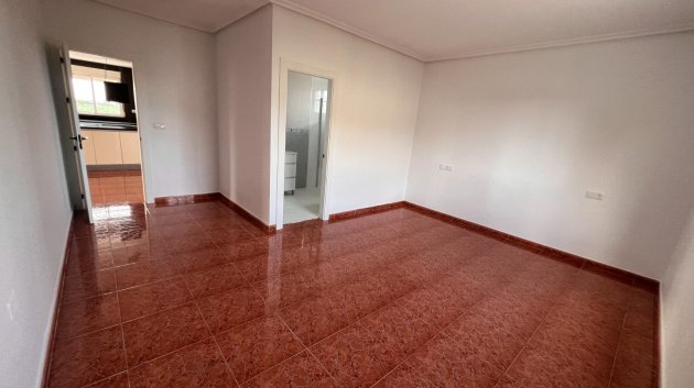 Resale - Villa -
Dolores