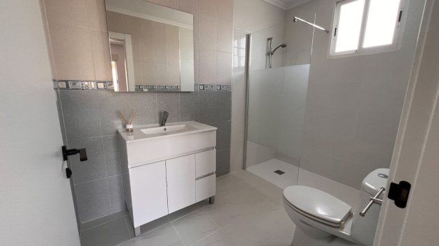 Resale - Villa -
Dolores