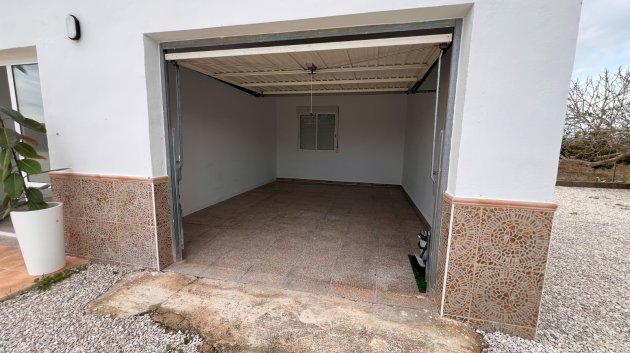 Resale - Villa -
Dolores