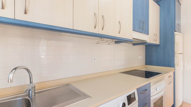 Resale - Townhouse -
Los Alcazares