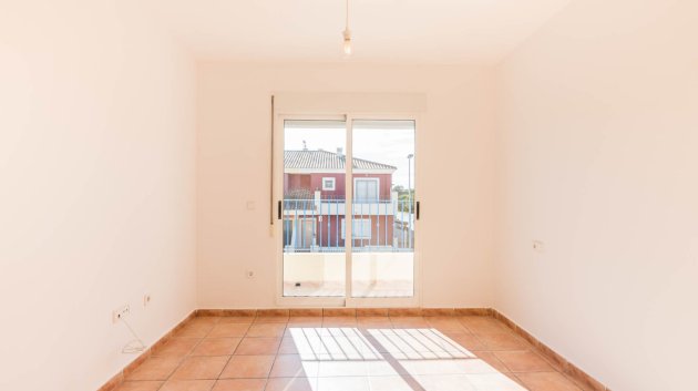 Resale - Townhouse -
Los Alcazares