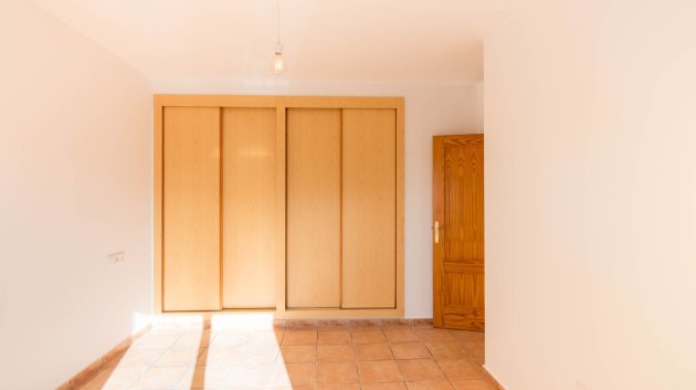 Resale - Townhouse -
Los Alcazares