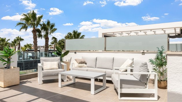 Resale - Apartments -
Orihuela Costa - La Zenia
