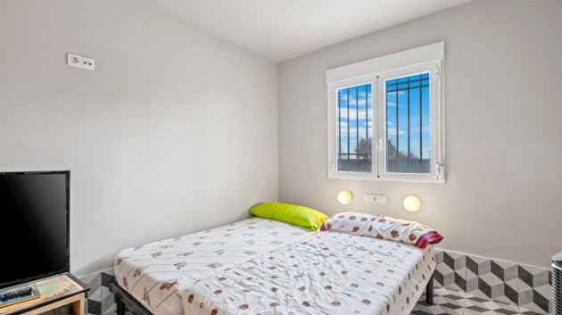 Revente - Villa -
Elche