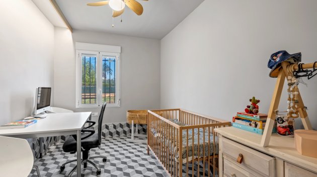 Revente - Villa -
Elche