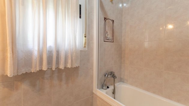 Revente - Villa -
Ciudad Quesada - Doña Pepa