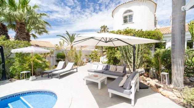 Revente - Villa -
Torrevieja - La Siesta