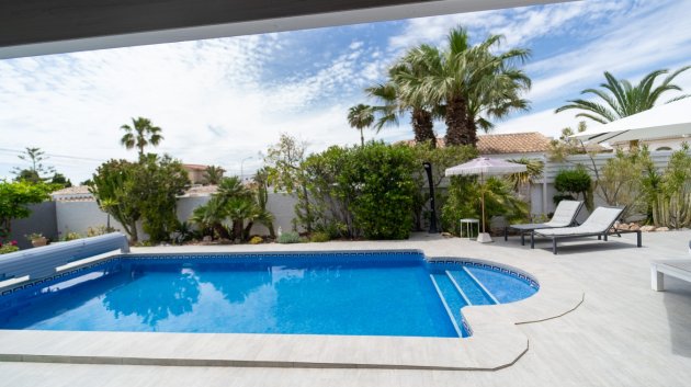 Revente - Villa -
Torrevieja - La Siesta