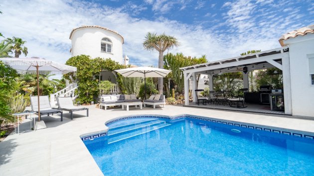 Revente - Villa -
Torrevieja - La Siesta