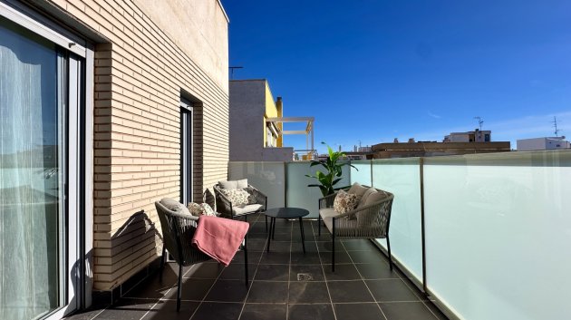 Reventa - Apartamentos -
Torrevieja