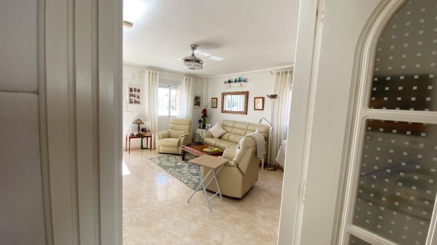 Reventa - Chalets -
Ciudad Quesada - Doña Pepa