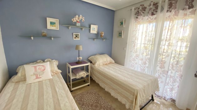 Reventa - Chalets -
Ciudad Quesada - Doña Pepa