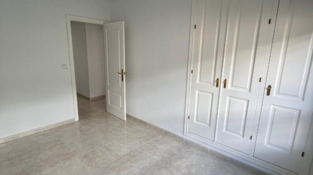 Revente - Appartements -
Orihuela Costa - Campoamor