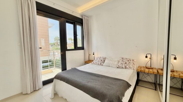 Revente - Maison de ville -
Ciudad Quesada - Lo Marabú