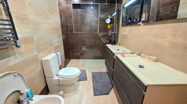 Revente - Villa -
Torrevieja - Cabo Cervera