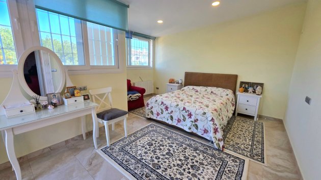 Revente - Villa -
Torrevieja - Cabo Cervera