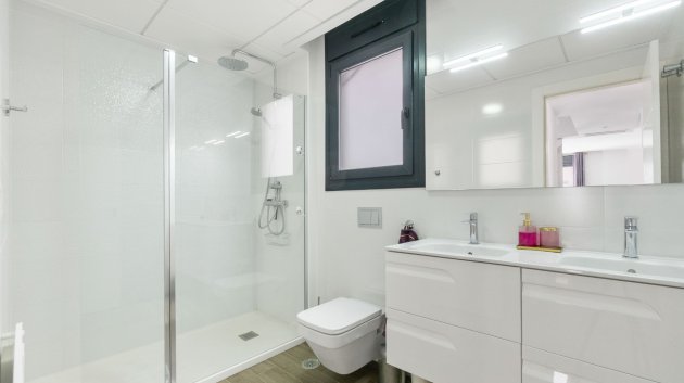 Revente - Villa -
Torrevieja - Aguas Nuevas