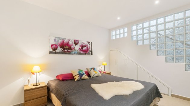 Revente - Villa -
Torrevieja - Aguas Nuevas