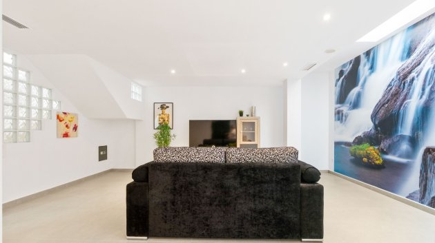 Revente - Villa -
Torrevieja - Aguas Nuevas